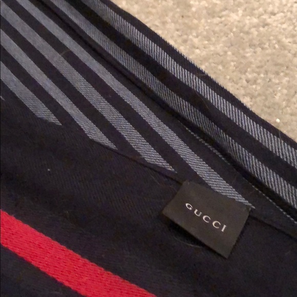 Gucci scarf - Picture 3 of 3